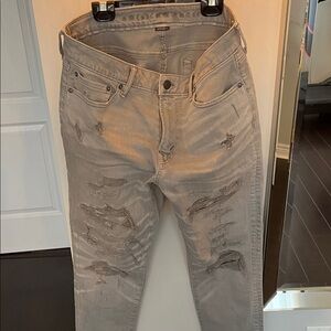American Eagle Outfitters Men's Light Gray Distressed Skinny Jeans